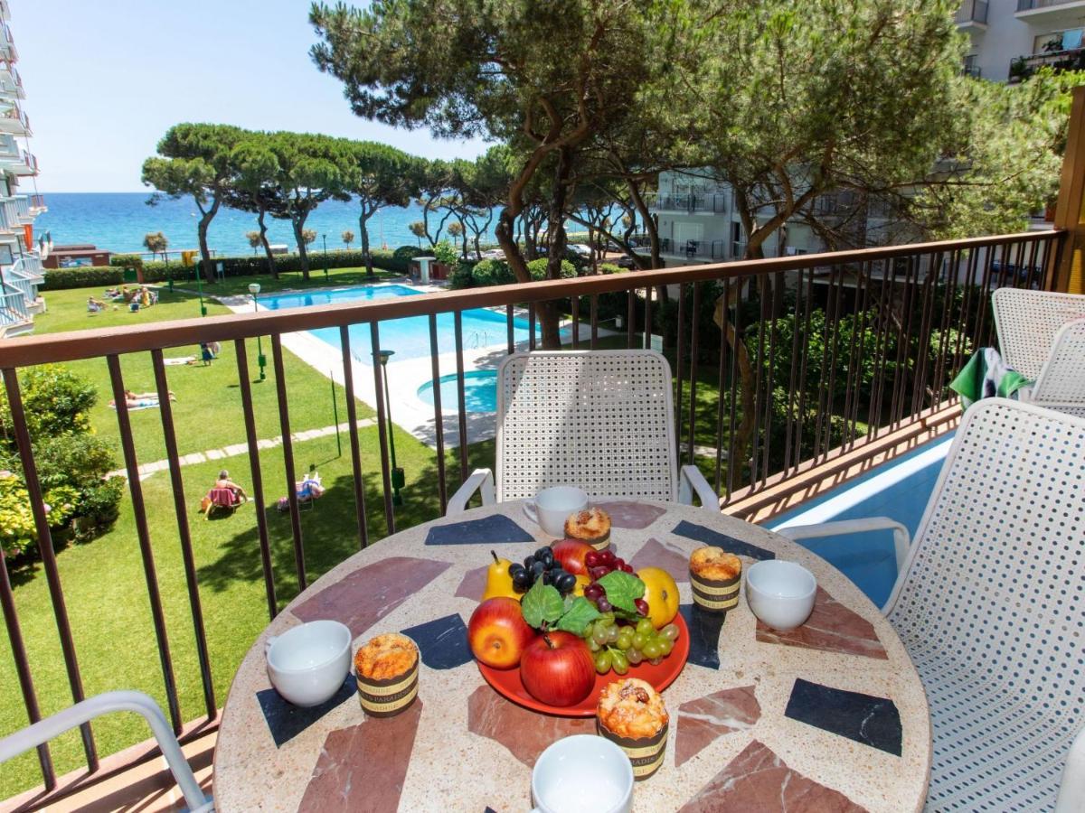 Apartment Palmeras By Interhome Бланес Экстерьер фото